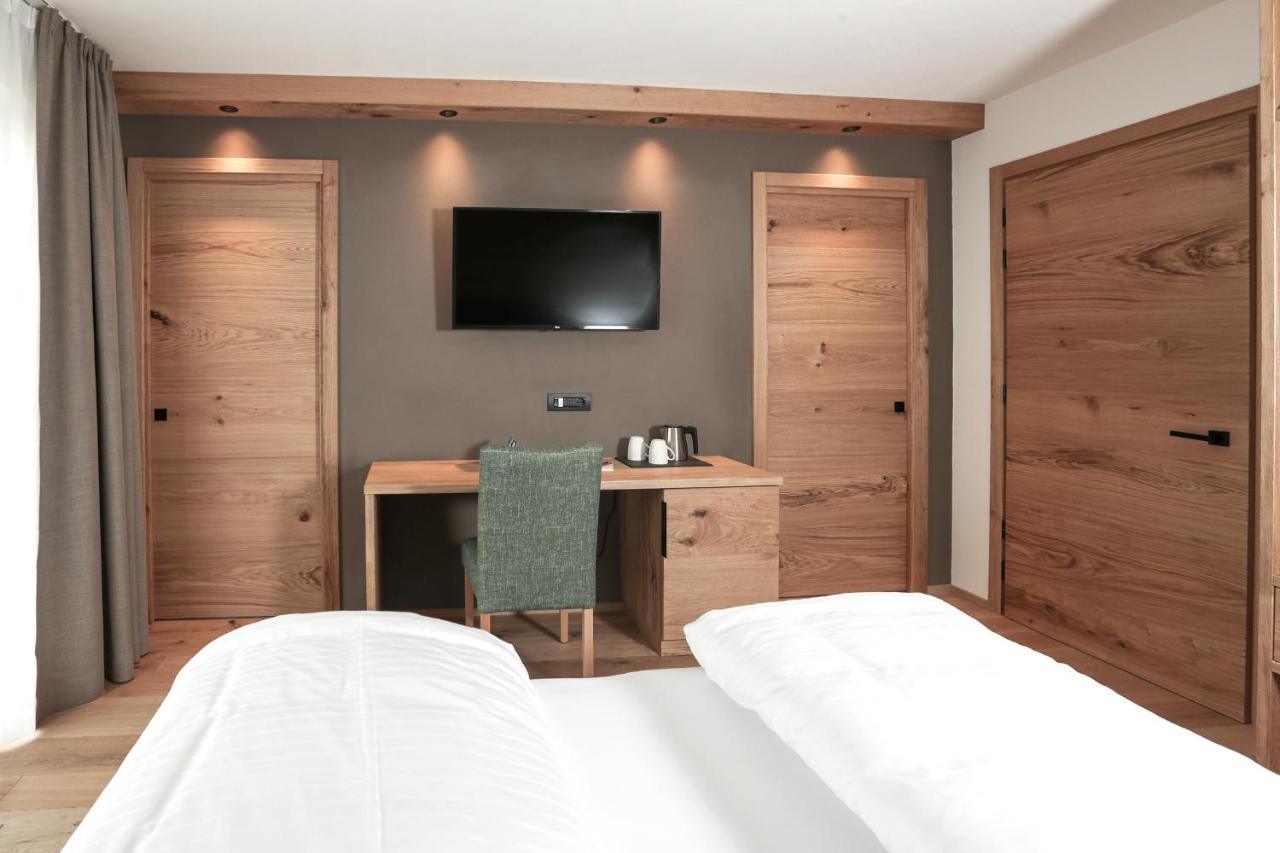 Hotel Li Anta Rossa Ливиньо Екстериор снимка