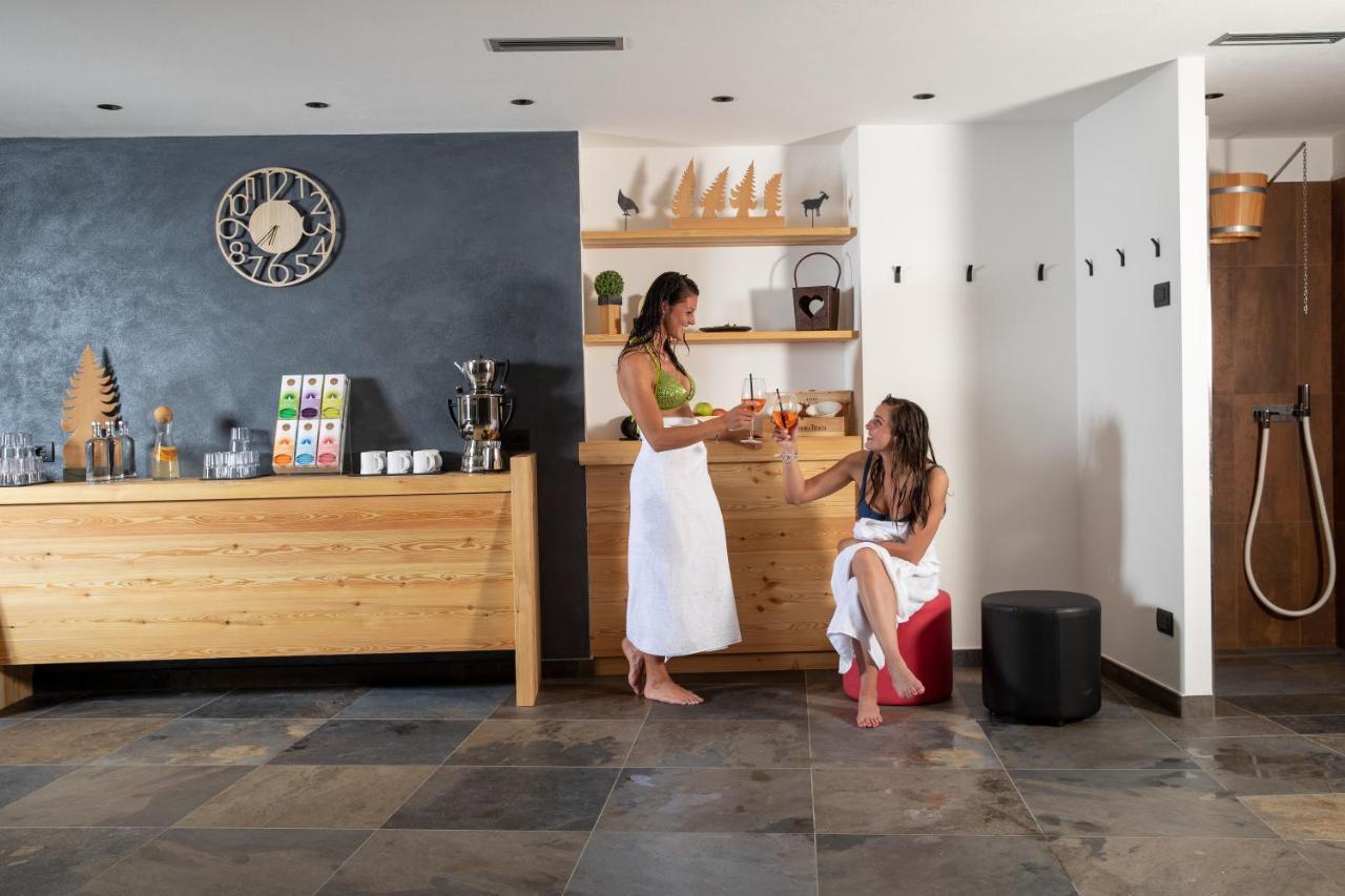 Hotel Li Anta Rossa Ливиньо Екстериор снимка