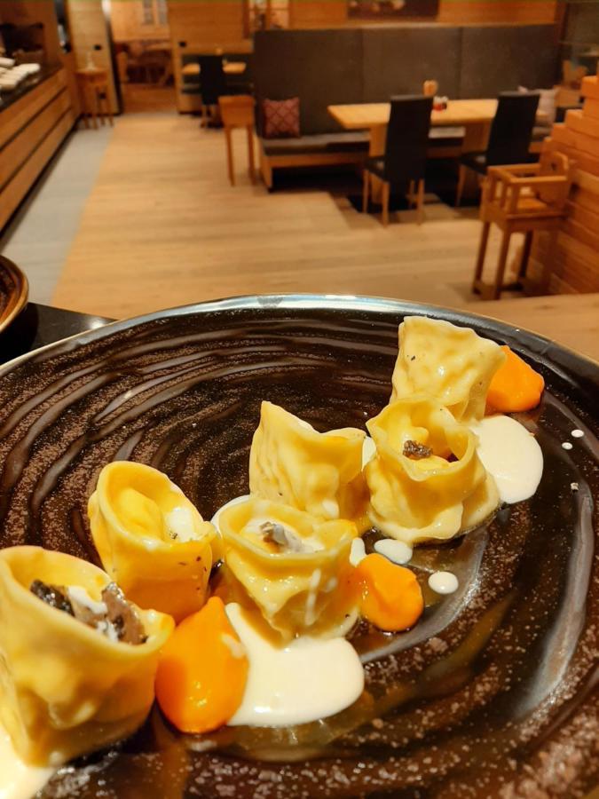 Hotel Li Anta Rossa Ливиньо Екстериор снимка